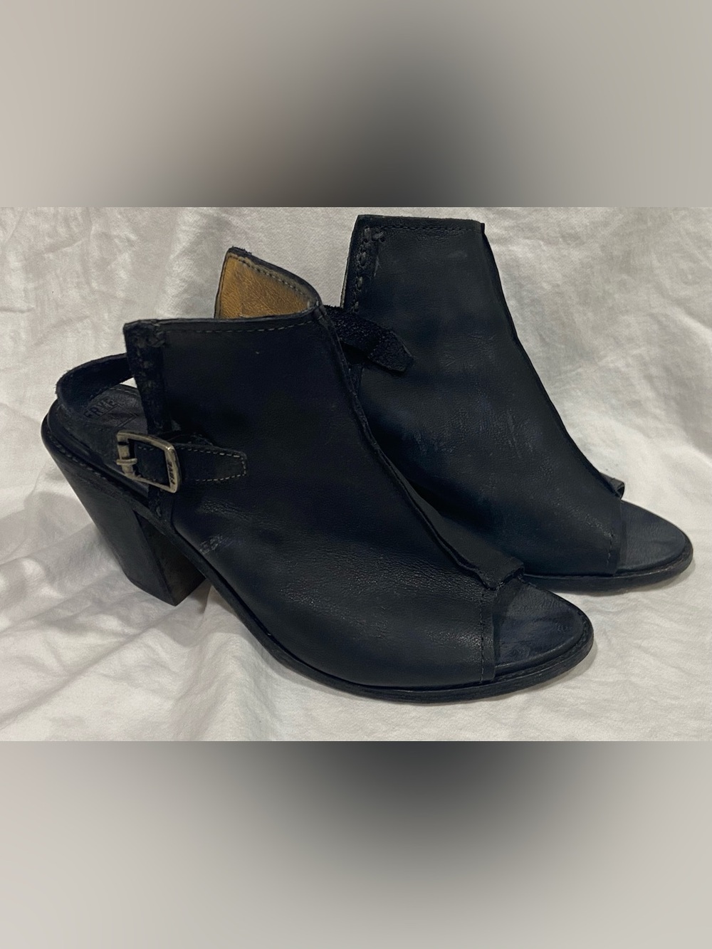Frye size 10 m Black Leather Open-Toe peep sling back artisan izzy